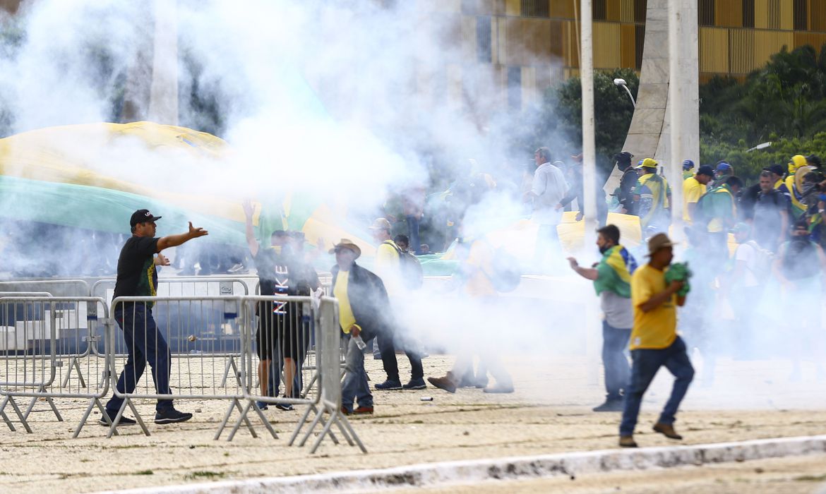 Guaicurus News - Alexandre de Moraes decide soltar mais 173 presos pela justiça brasileira