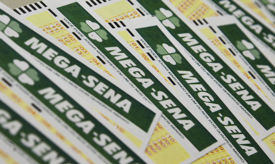 Guaicurus News - Mega-Sena acumula e deve pagar R$ 77 milhões no próximo sorteio