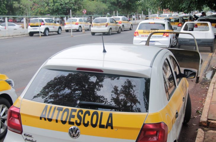 Guaicurus News - Detran-MS alerta: golpistas usam promessa de ‘CNH facilitada’ para enganar população em grupos de WhatsApp
