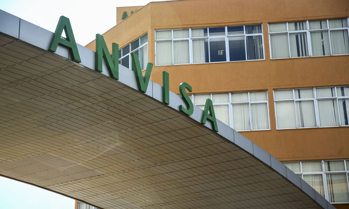 Guaicurus News - Anvisa proÃbe comercialização de medicamentos e complemento alimentar