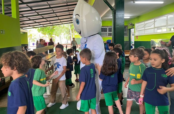 Guaicurus News - Dia D de vacinação com Zé Gotinha em escola estadual nesta 6º feira