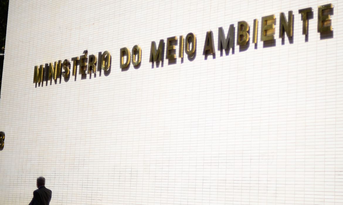 Guaicurus News - Portarias autorizam concursos para Ministério do Meio Ambiente e Funai