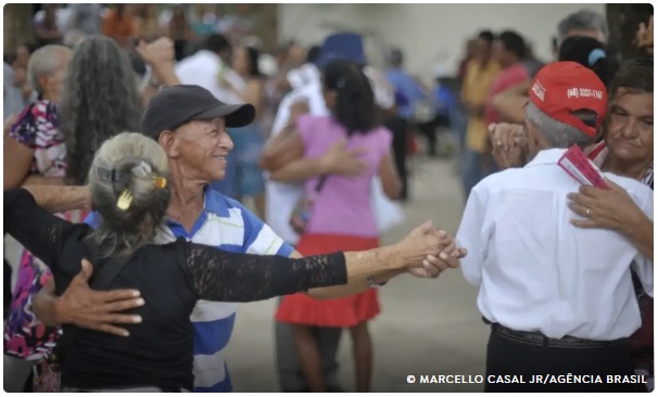 Guaicurus News - Expectativa de vida no país sobe para 76,6 anos, a maior já registrada
