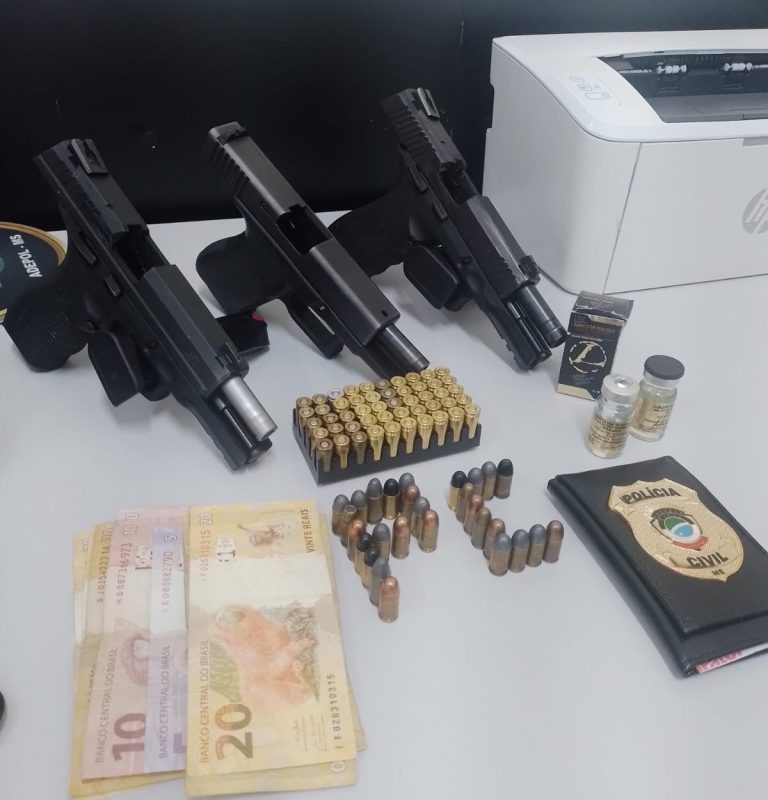 Guaicurus News - Polícia apreende armas e munições na casa de fisiculturista que ameaçou policial em Campo Grande