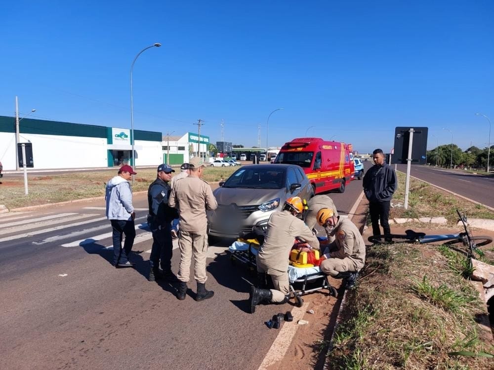 Guaicurus News - Ciclista fica ferida ao ser atropelada na faixa de pedestre em Bataguassu