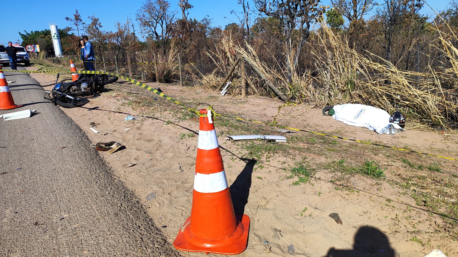 Guaicurus News - Acidente com carreta, motocicletas e carro deixa uma pessoa morta em Campo Grande